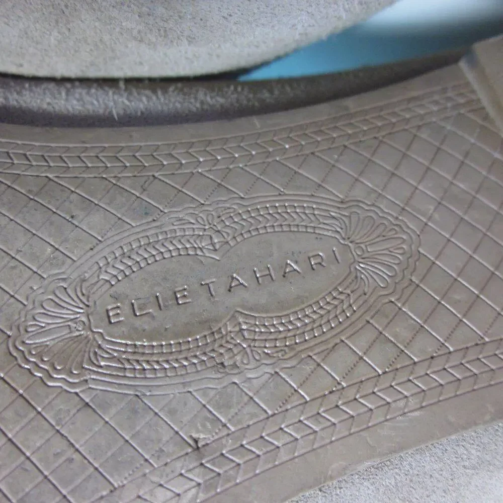 Elie Tahari suede flats